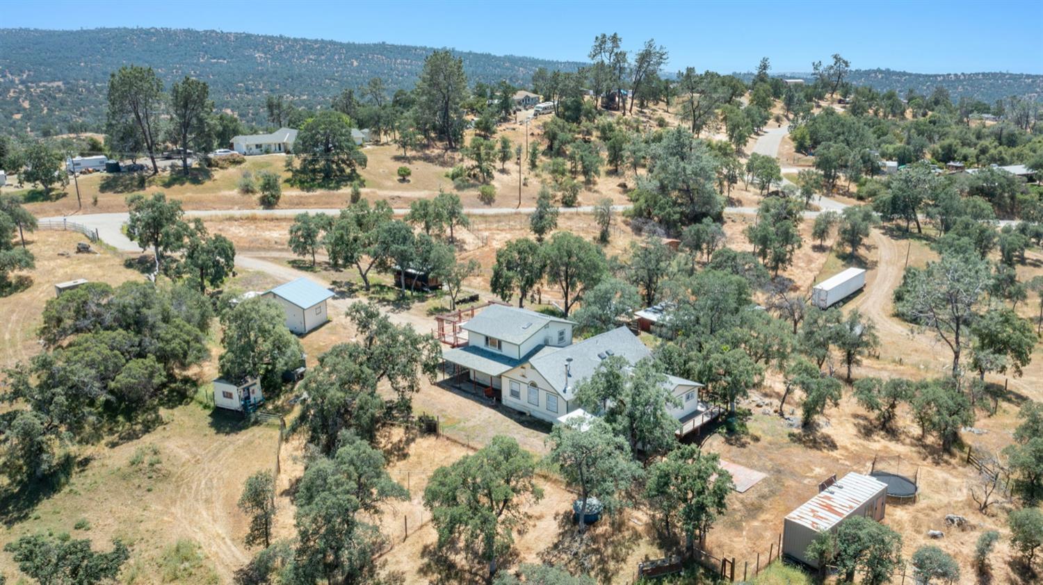 37667 Eagle Dr, Raymond, CA 93653