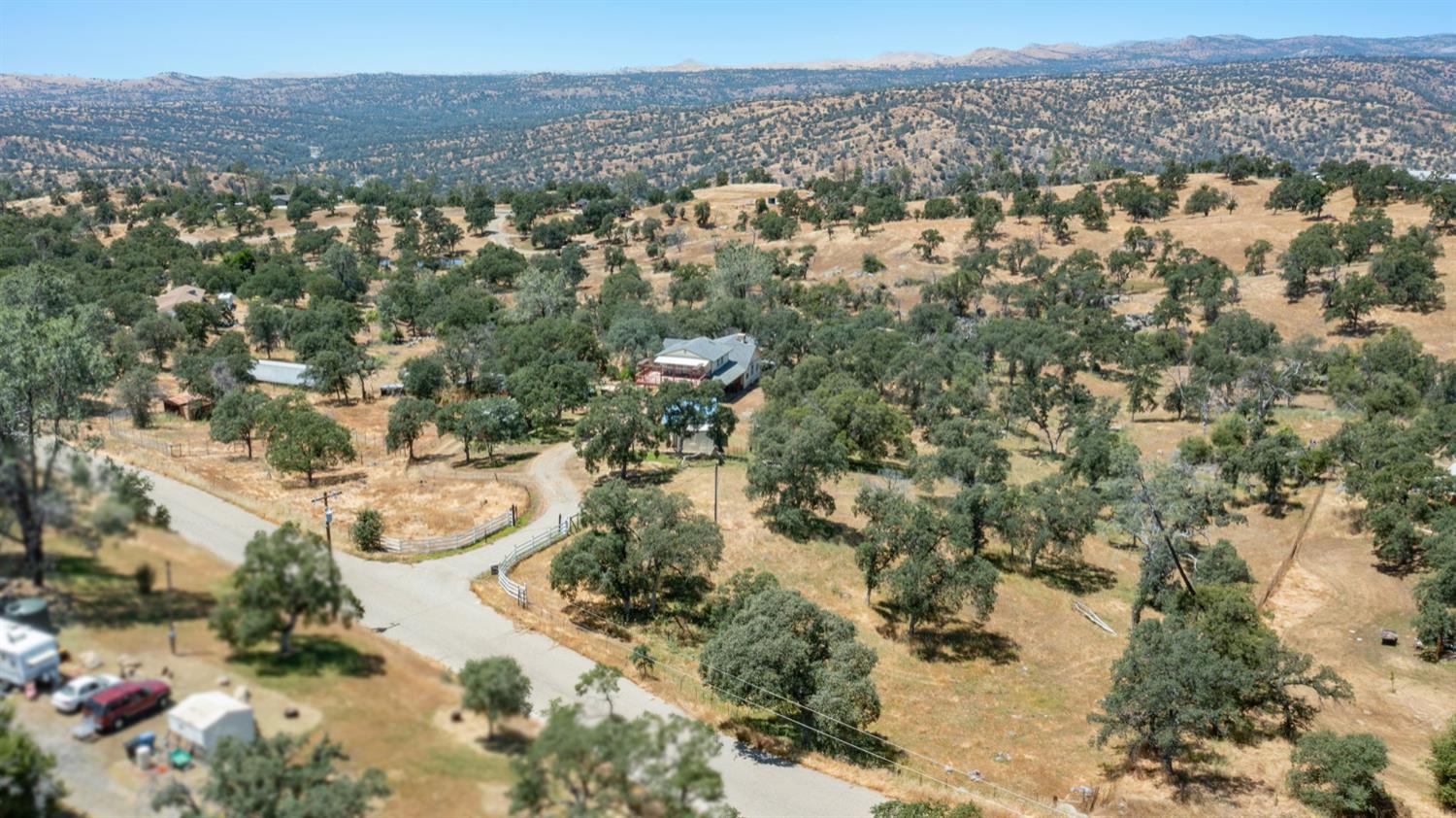 37667 Eagle Dr, Raymond, CA 93653