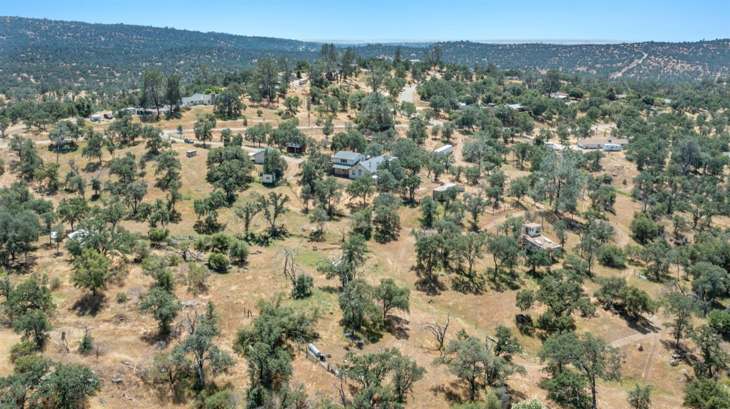 37667 Eagle Dr, Raymond, CA 93653