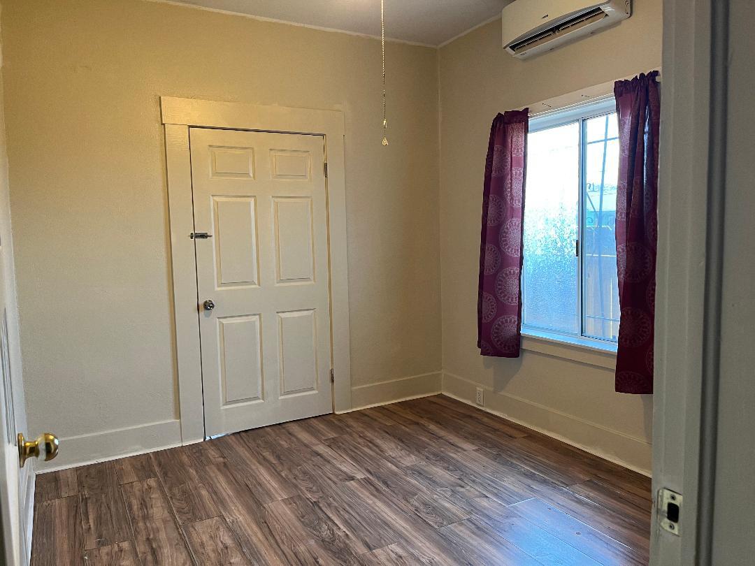 1021 Mariposa St, Fresno, CA 93706