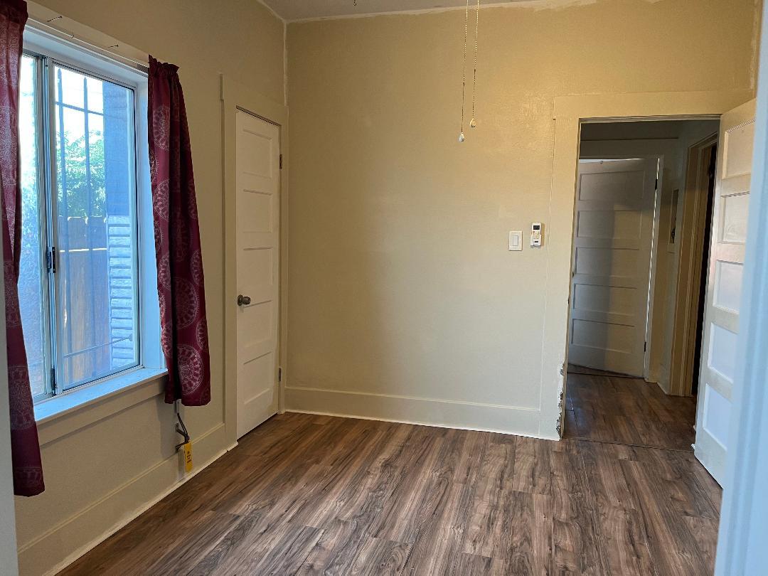 1021 Mariposa St, Fresno, CA 93706