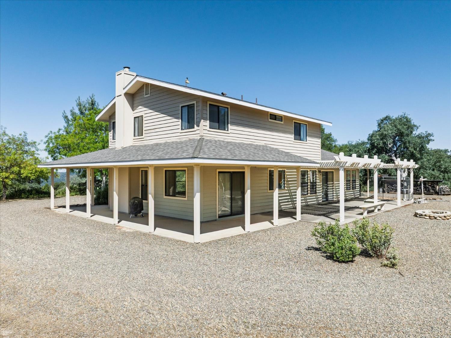 3668 Homestead Rd, Mariposa, CA 95338