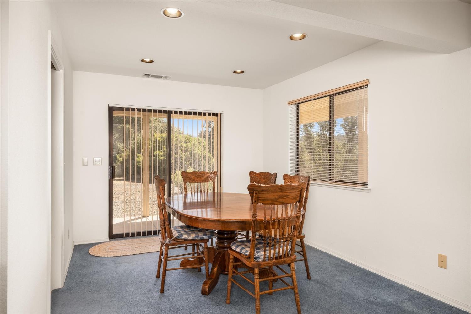 3668 Homestead Rd, Mariposa, CA 95338