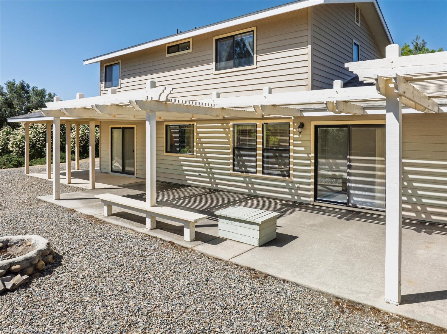 3668 Homestead Rd, Mariposa, CA 95338