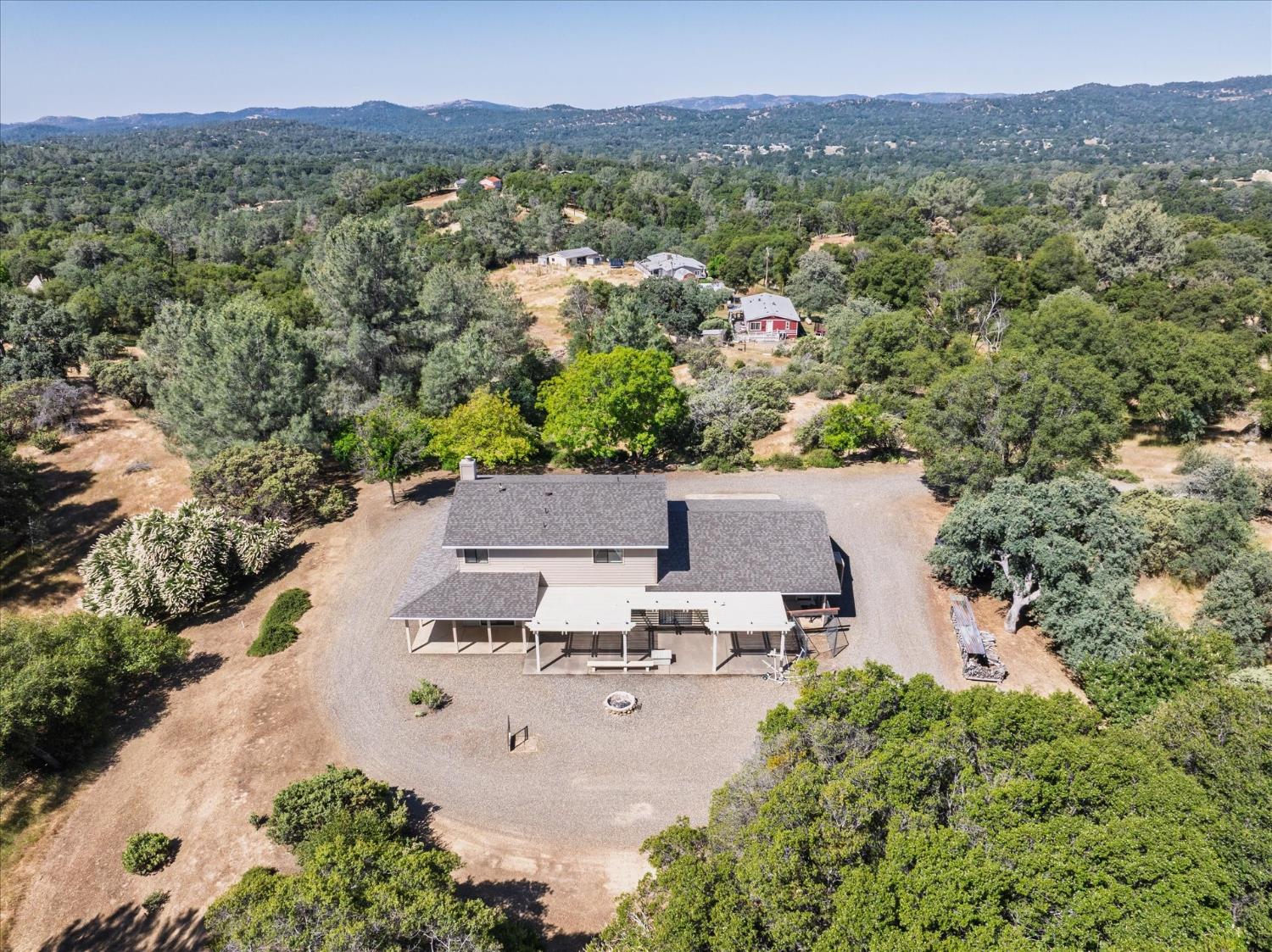 3668 Homestead Rd, Mariposa, CA 95338