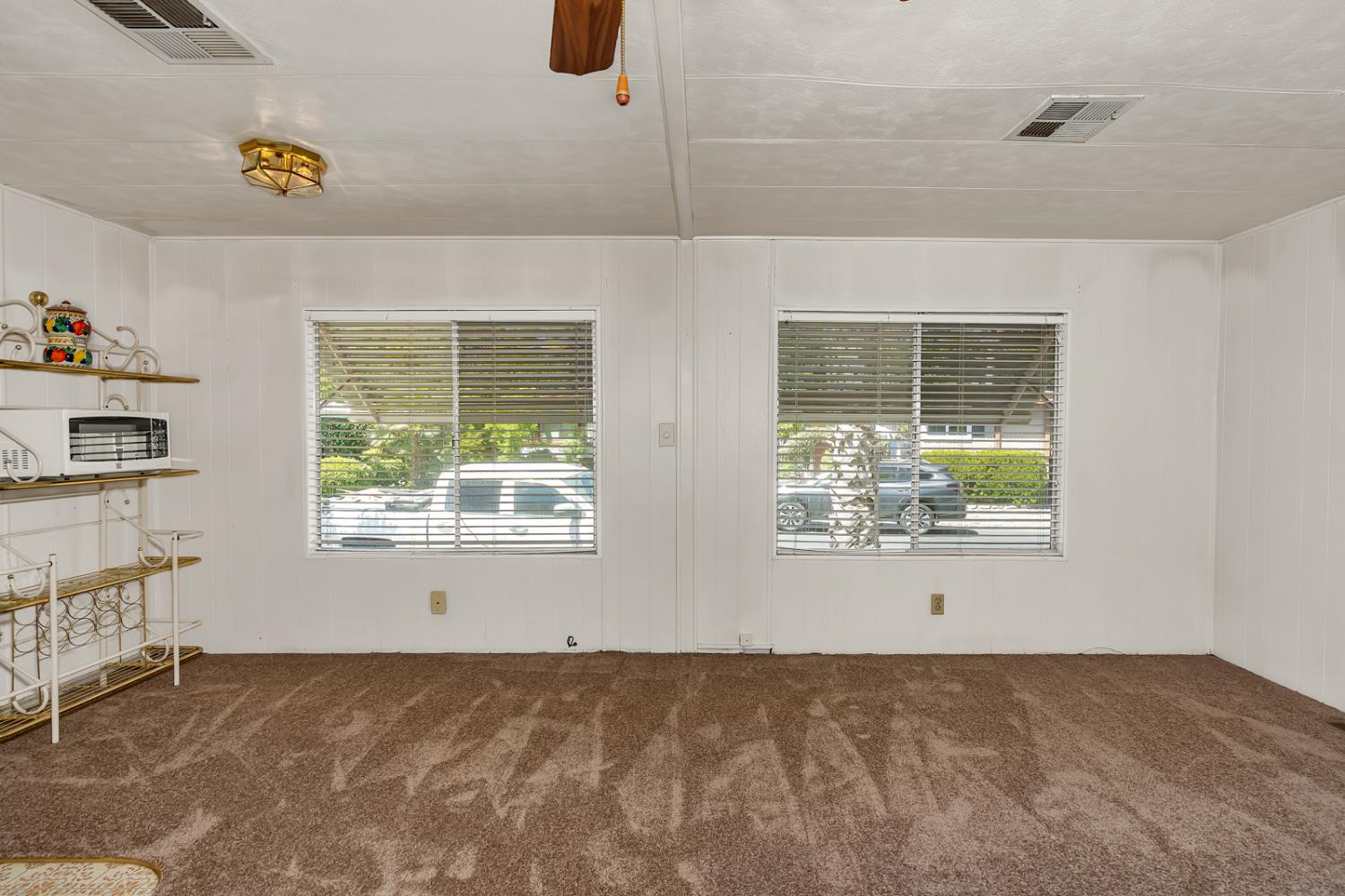 221 W Herndon Ave #59, Fresno, CA 93650