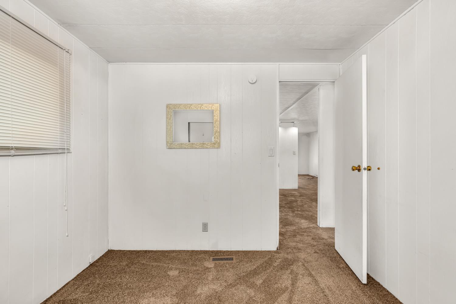 221 W Herndon Ave #59, Fresno, CA 93650