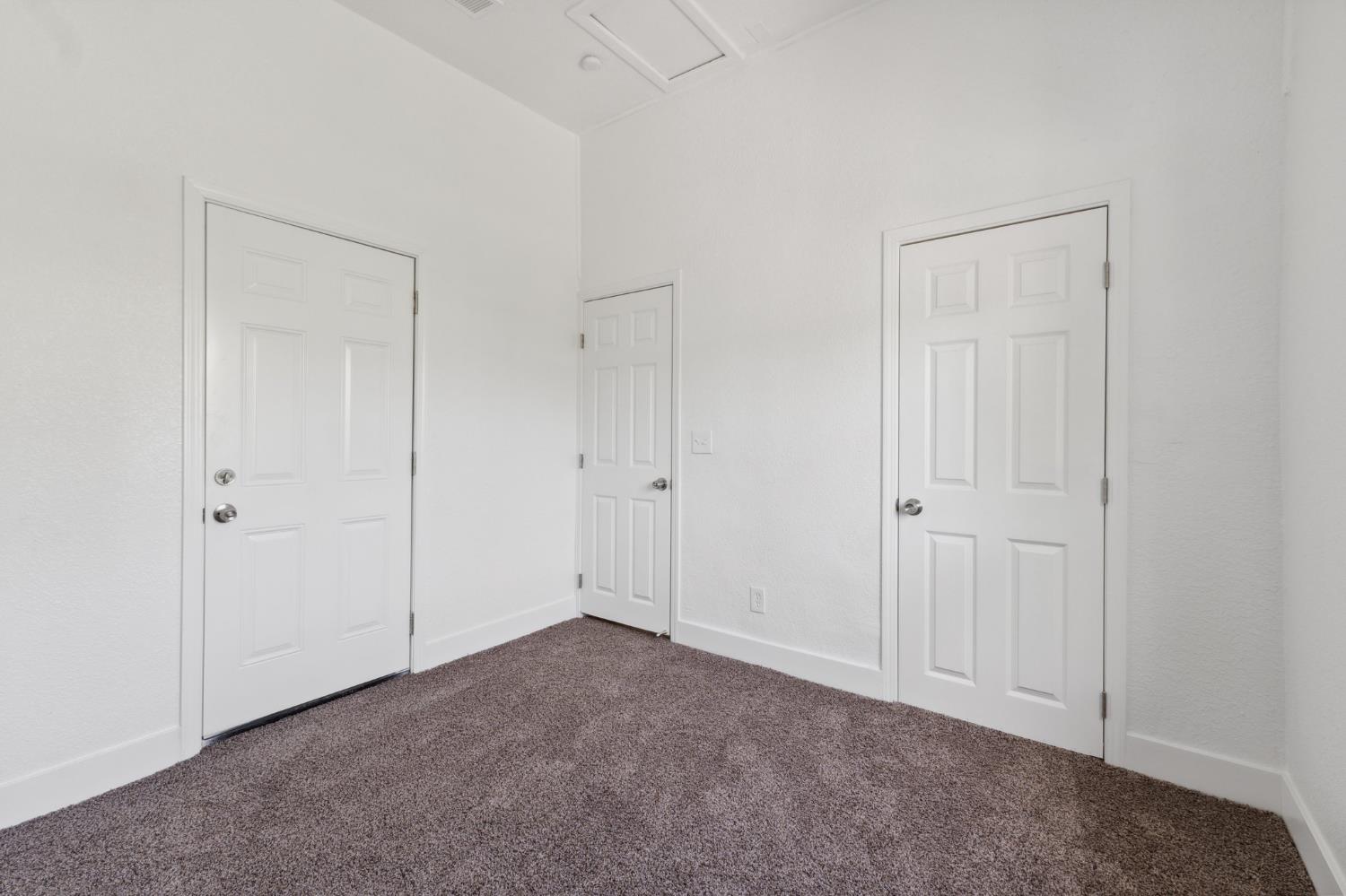 630 N Roosevelt Ave, Fresno, CA 93728