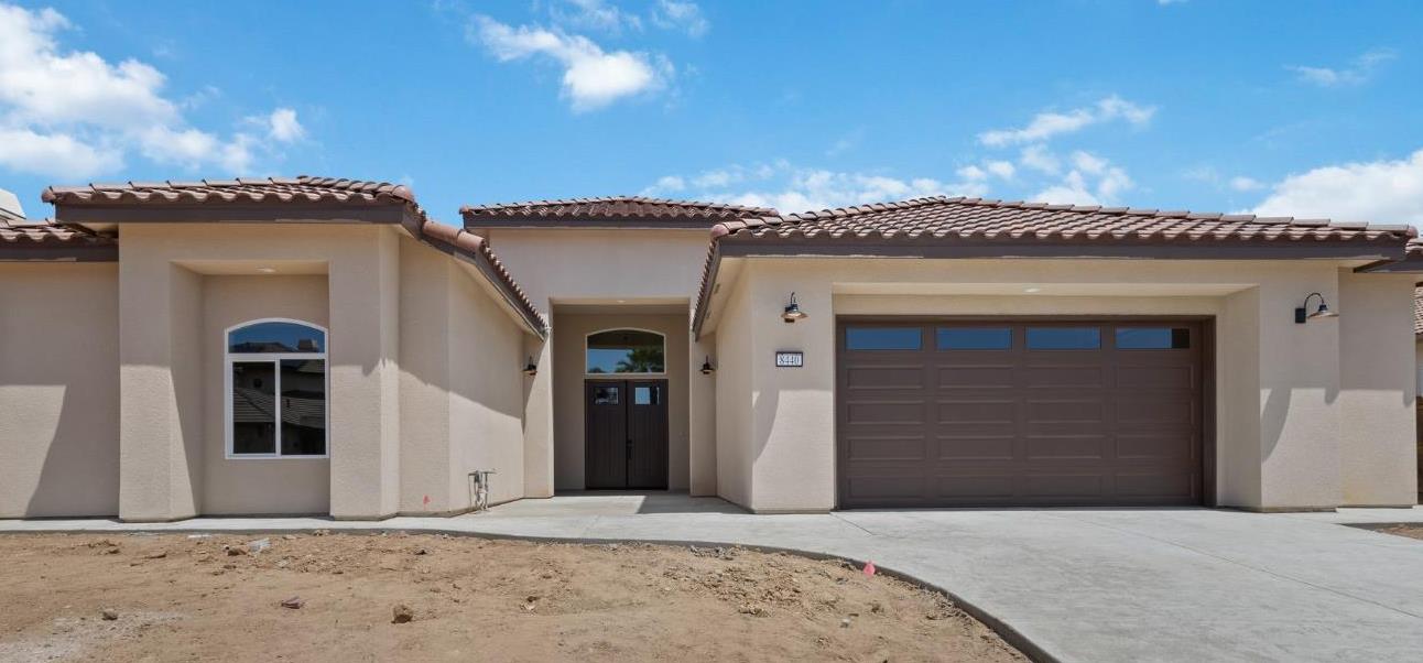 8440 Lake Shore Dr, Chowchilla, CA 93610