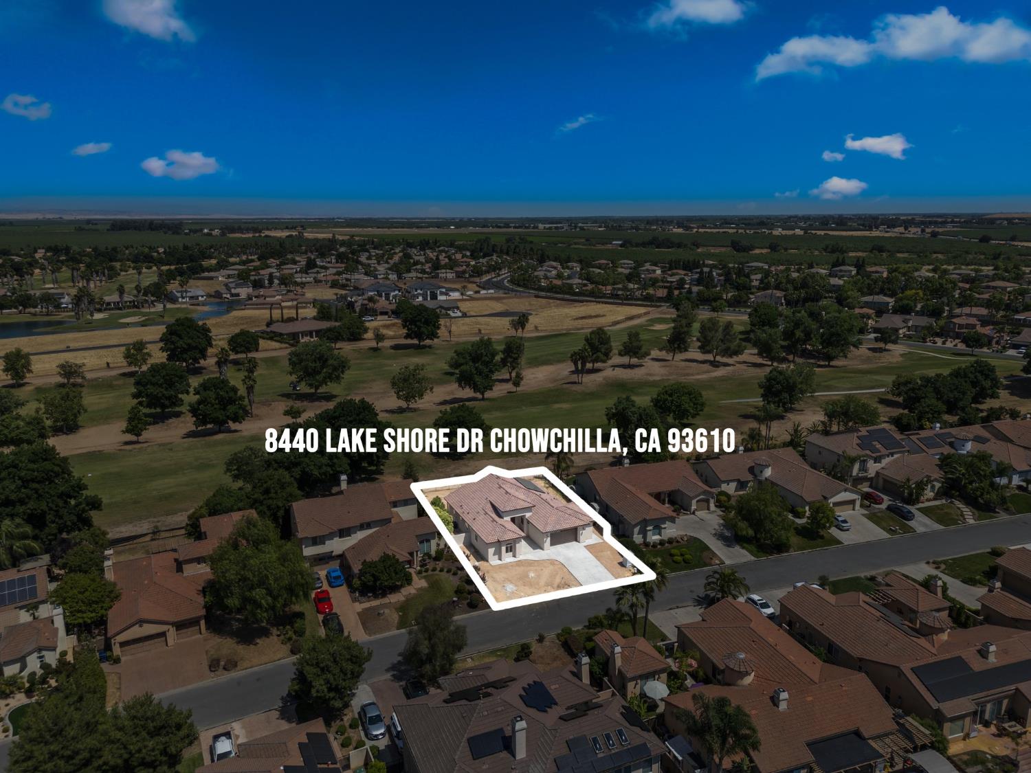 8440 Lake Shore Dr, Chowchilla, CA 93610