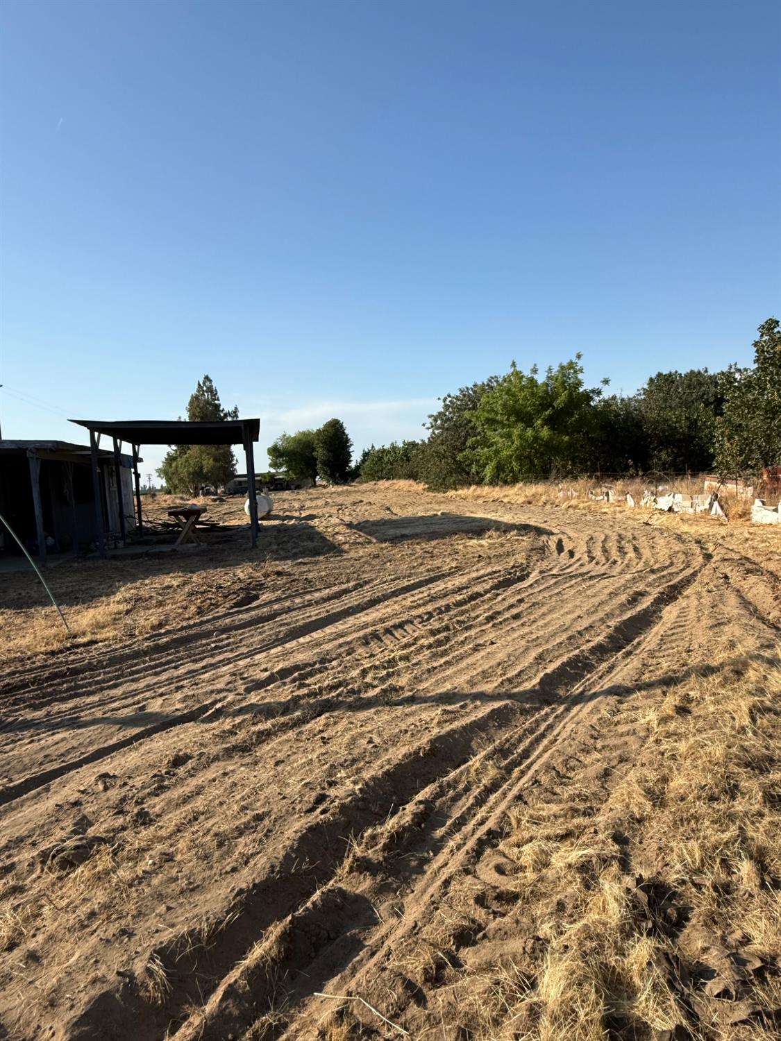 12326 E Dinuba Ave, Selma, CA 96662