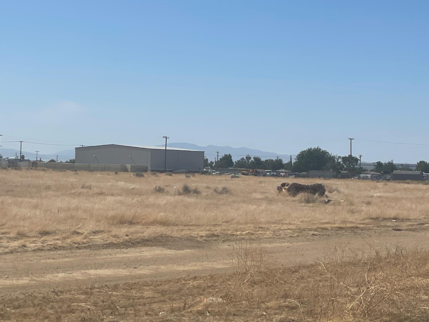 12 Avenue P8 E, Palmdale, CA 93550