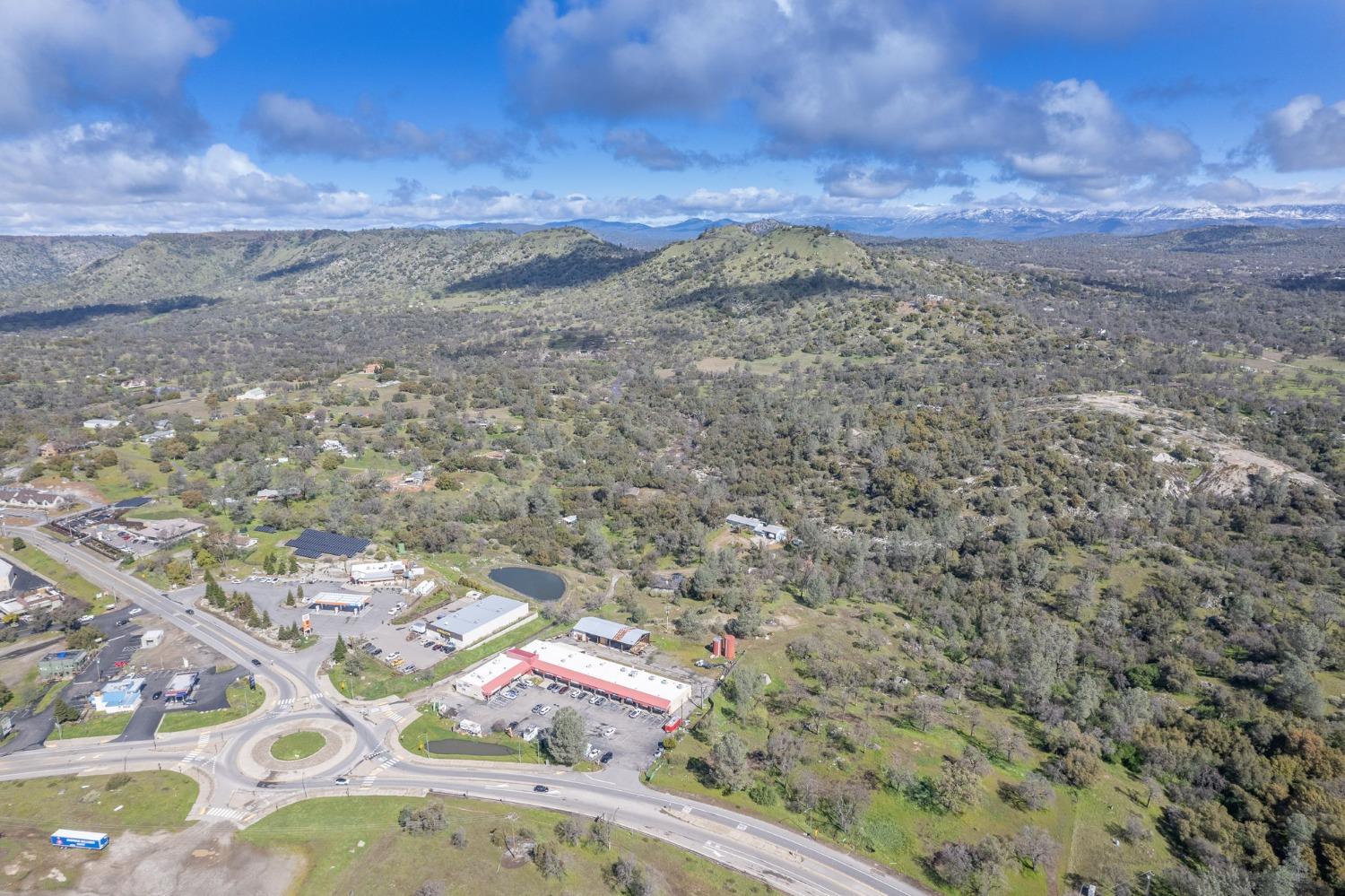 29645 Auberry Rd, Prather, CA 93651