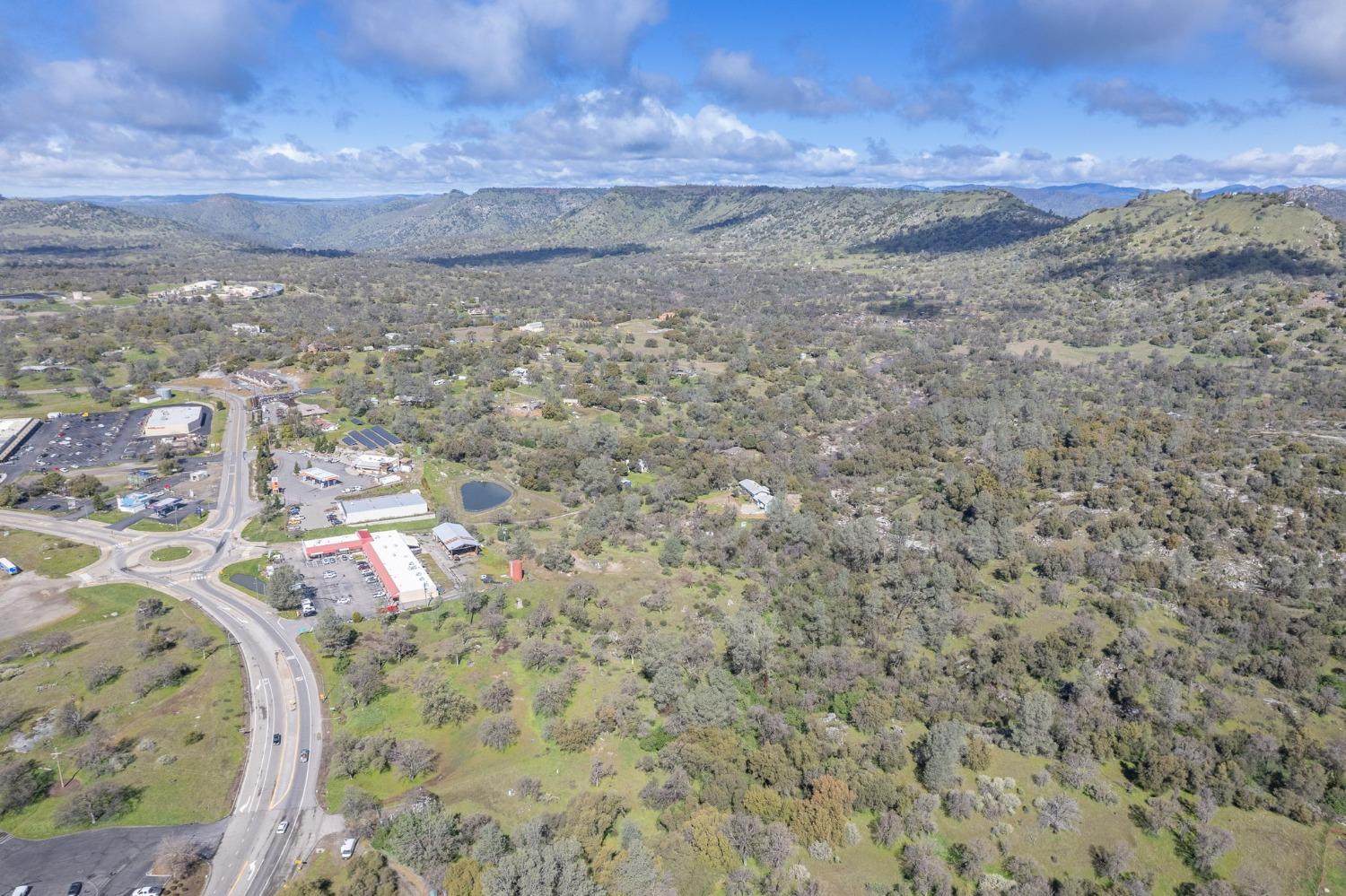 29645 Auberry Rd, Prather, CA 93651