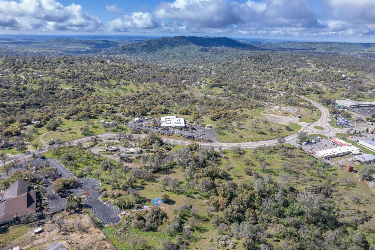 29645 Auberry Rd, Prather, CA 93651