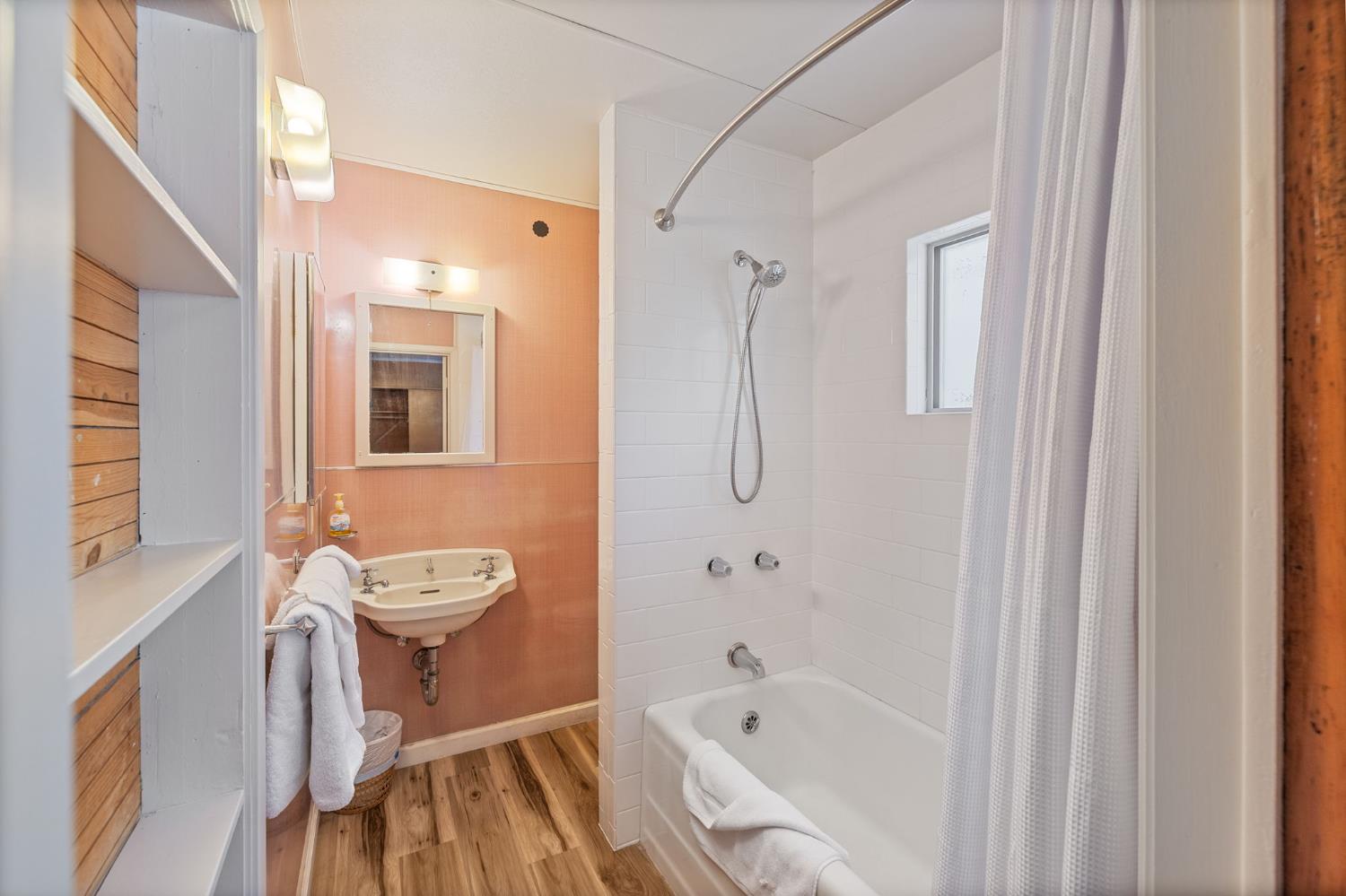 39162 Manzanita, Bass Lake, CA 93604