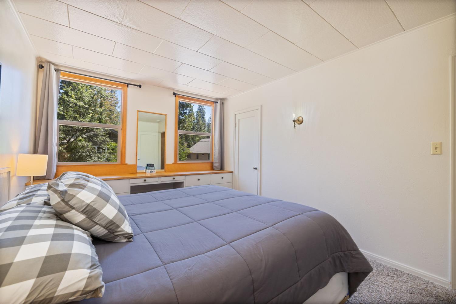 39162 Manzanita, Bass Lake, CA 93604