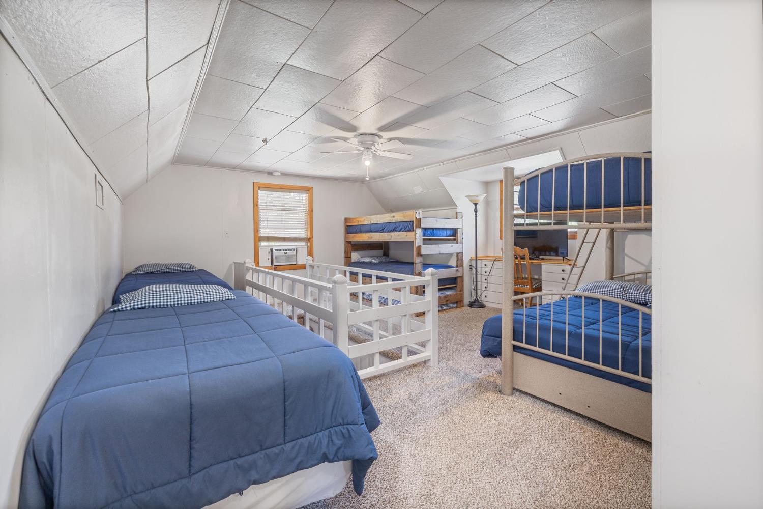 39162 Manzanita, Bass Lake, CA 93604