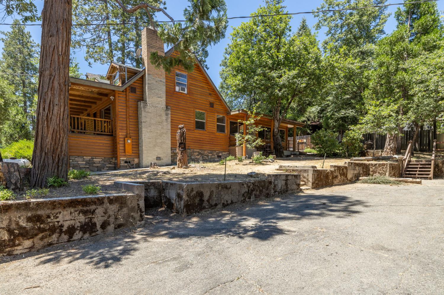 39162 Manzanita, Bass Lake, CA 93604