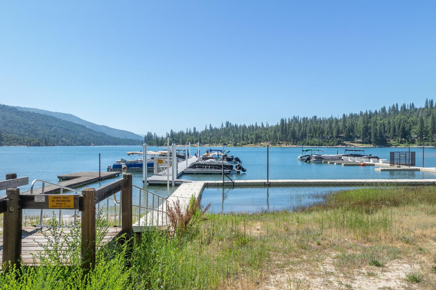 39162 Manzanita, Bass Lake, CA 93604