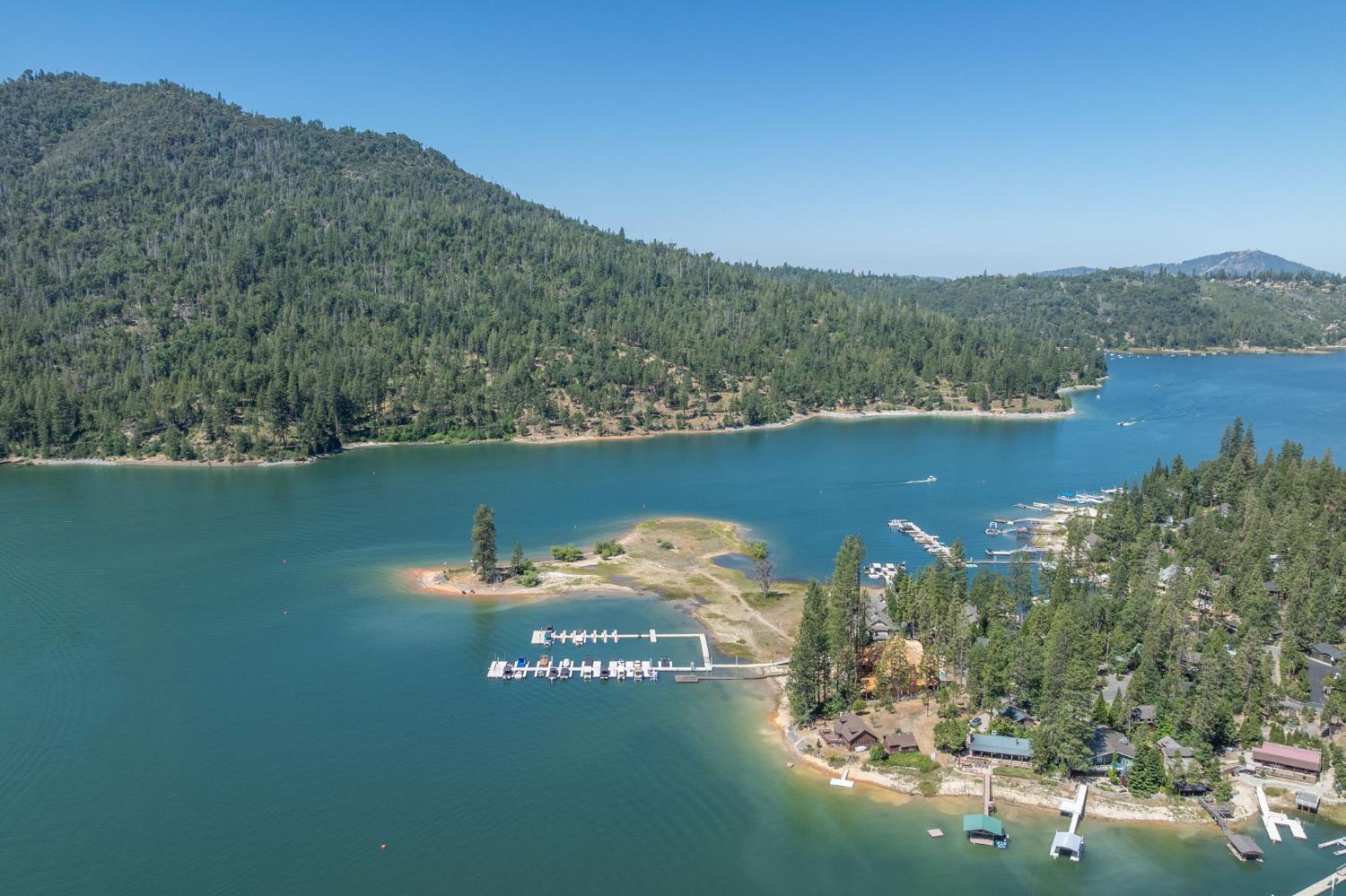 39162 Manzanita, Bass Lake, CA 93604