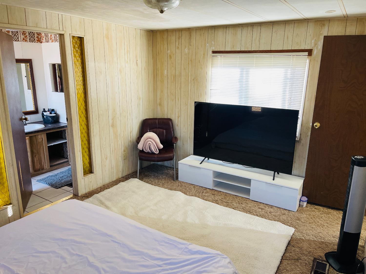 37575 Shadybrook Ln, Yokuts Valley, CA 93675