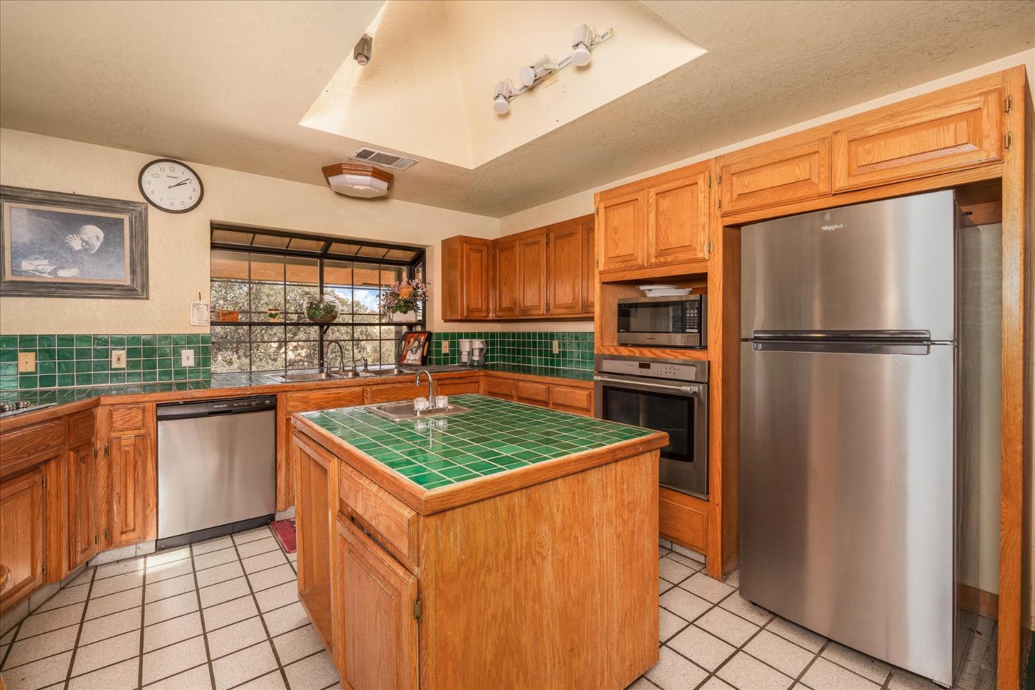 26667 Road 407, Raymond, CA 93653