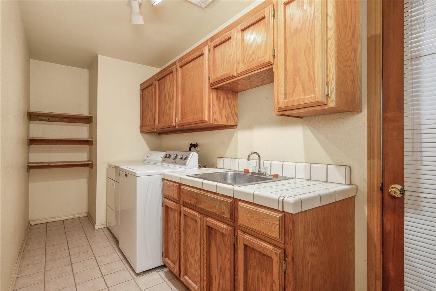 26667 Road 407, Raymond, CA 93653