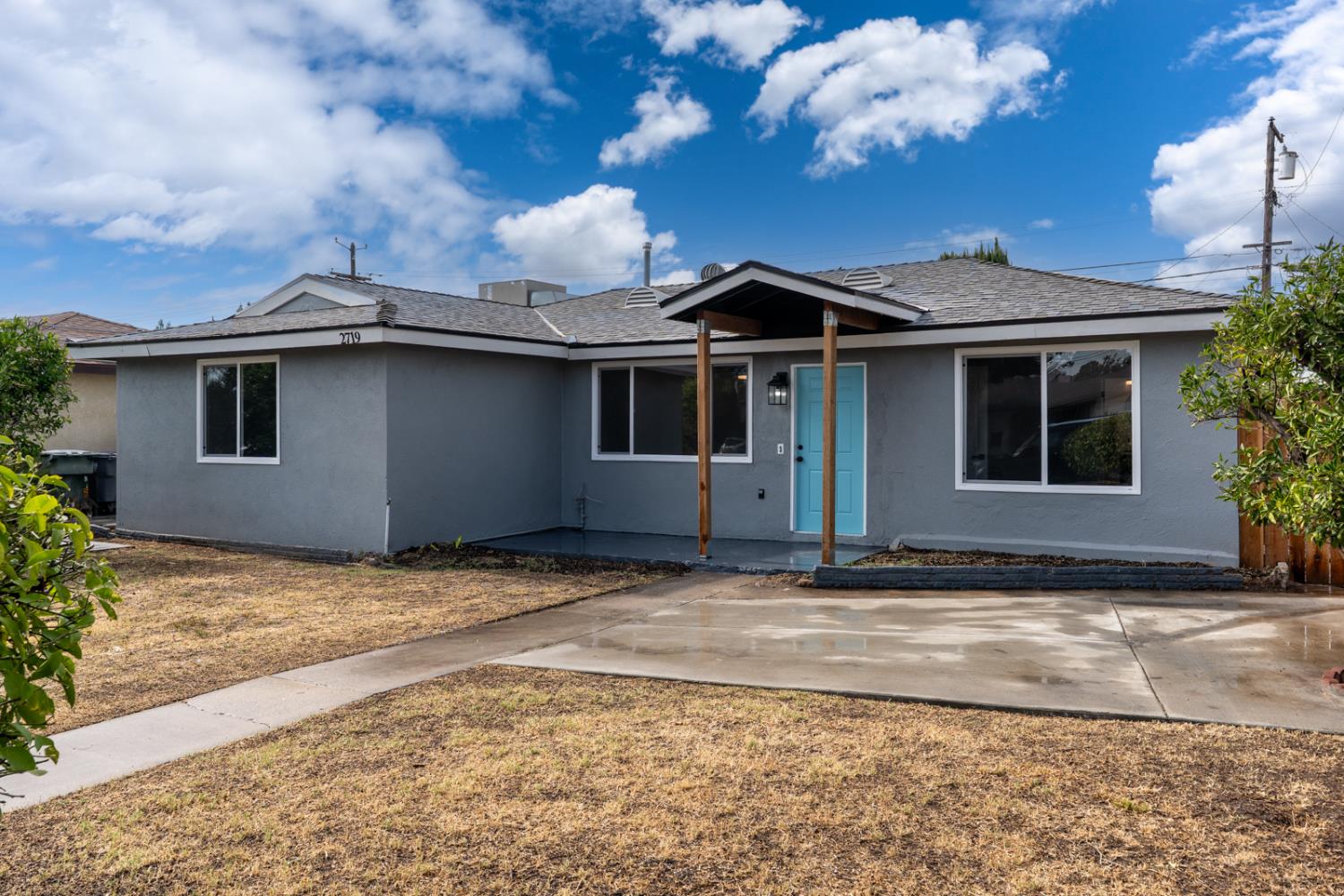 2719 E Norwich Ave, Fresno, CA 93726