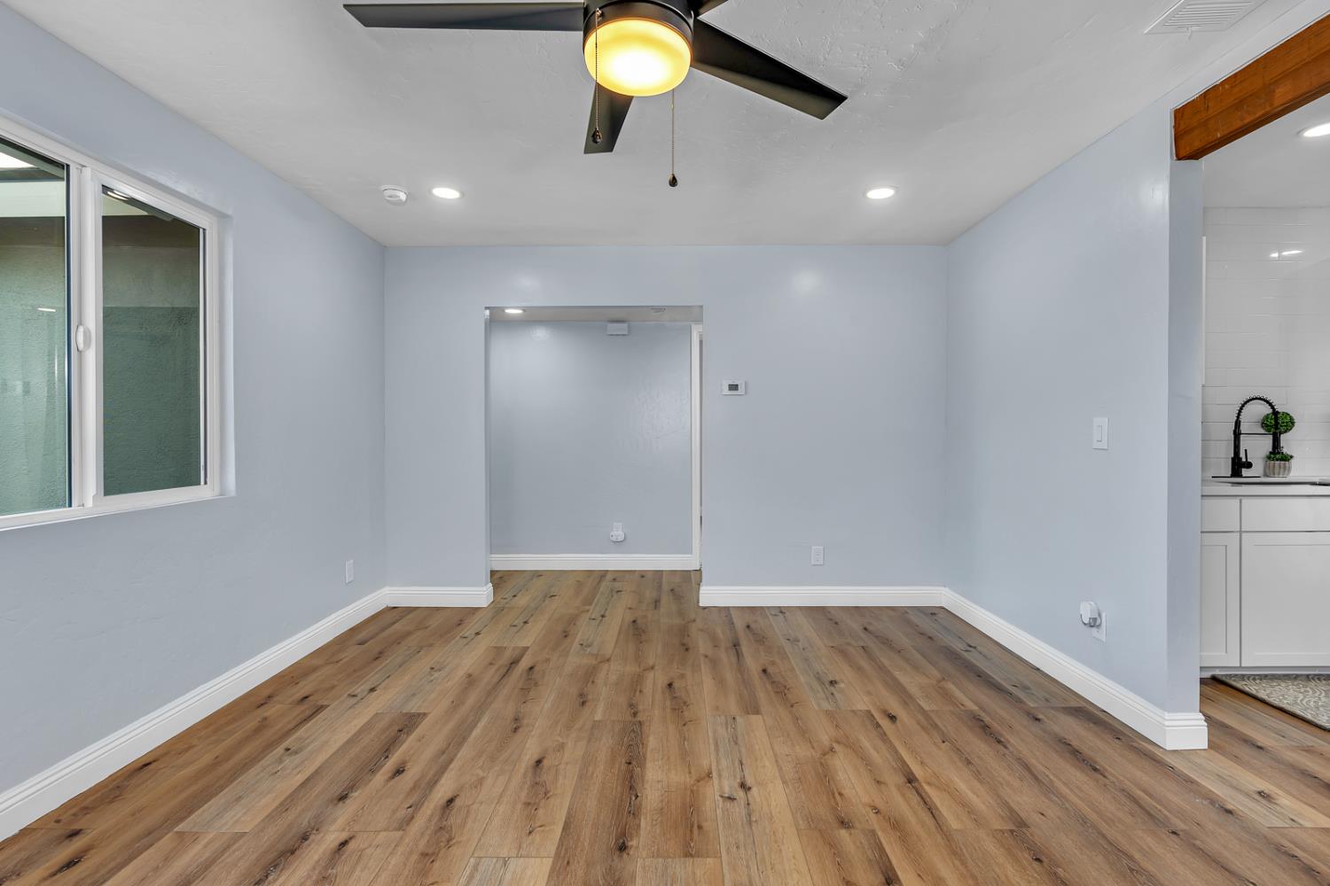 2719 E Norwich Ave, Fresno, CA 93726