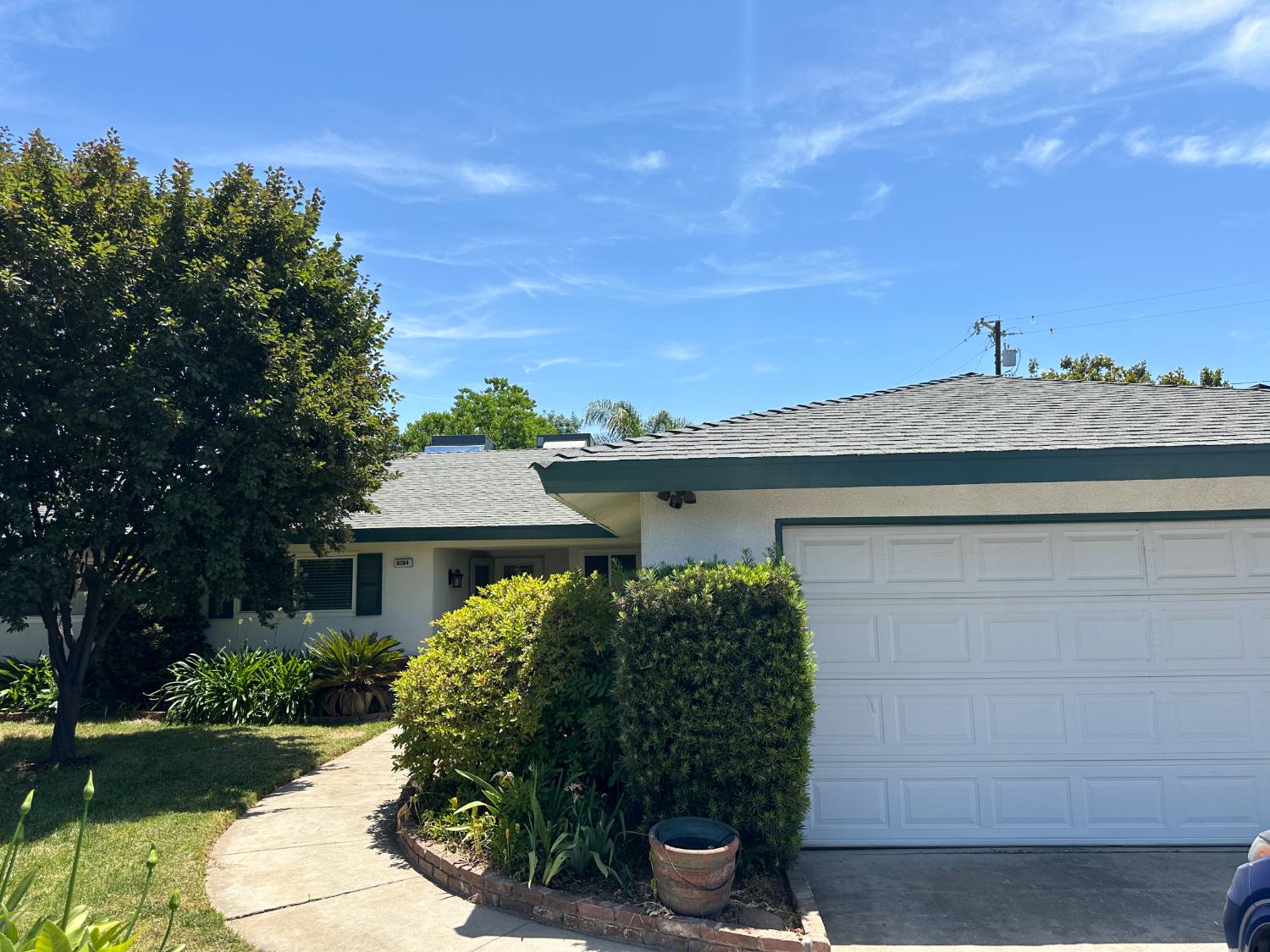 6284 N Del Mar Ave, Fresno, CA 93704