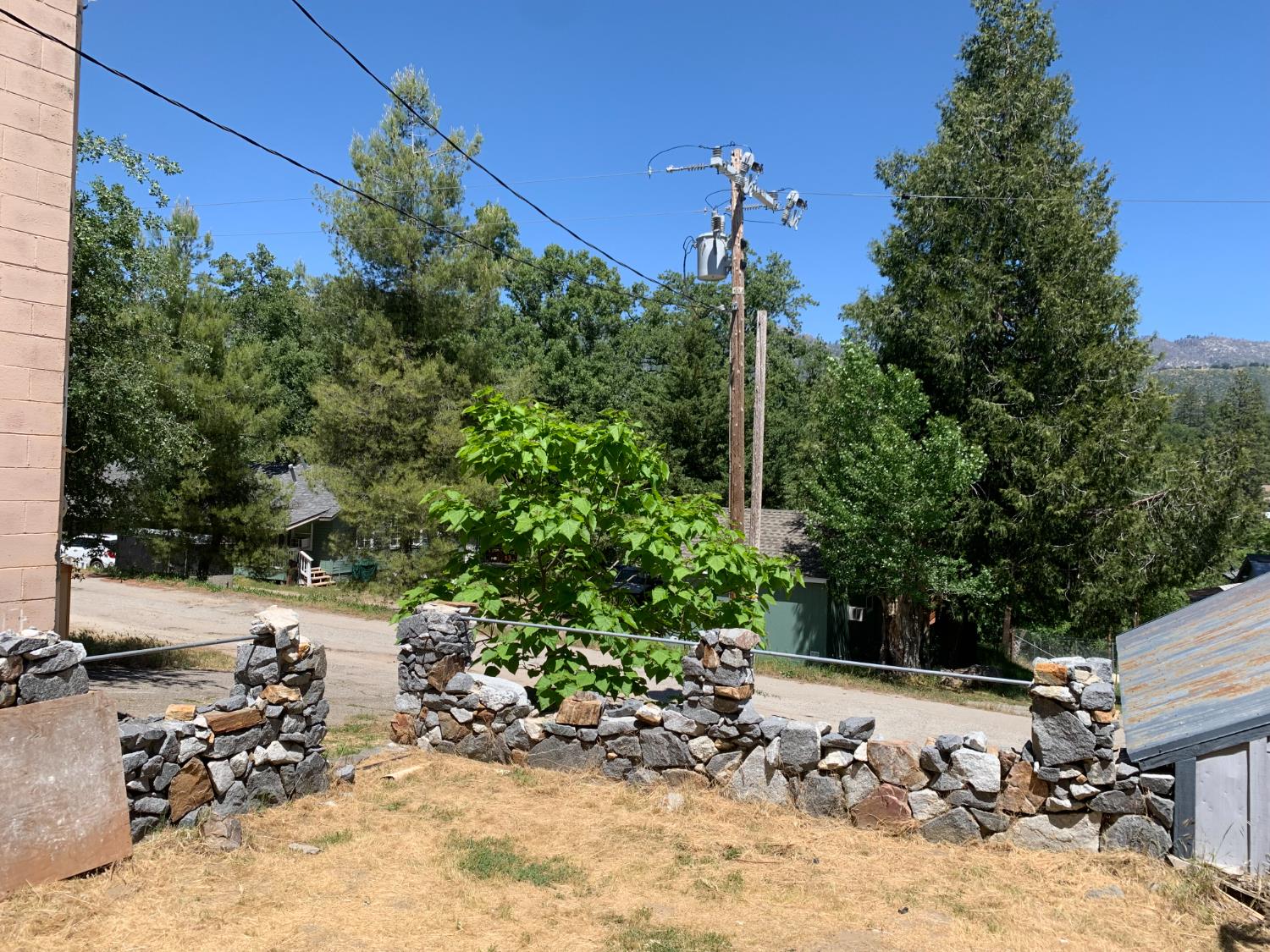 33013 Rd 222 E, North Fork, CA 93643