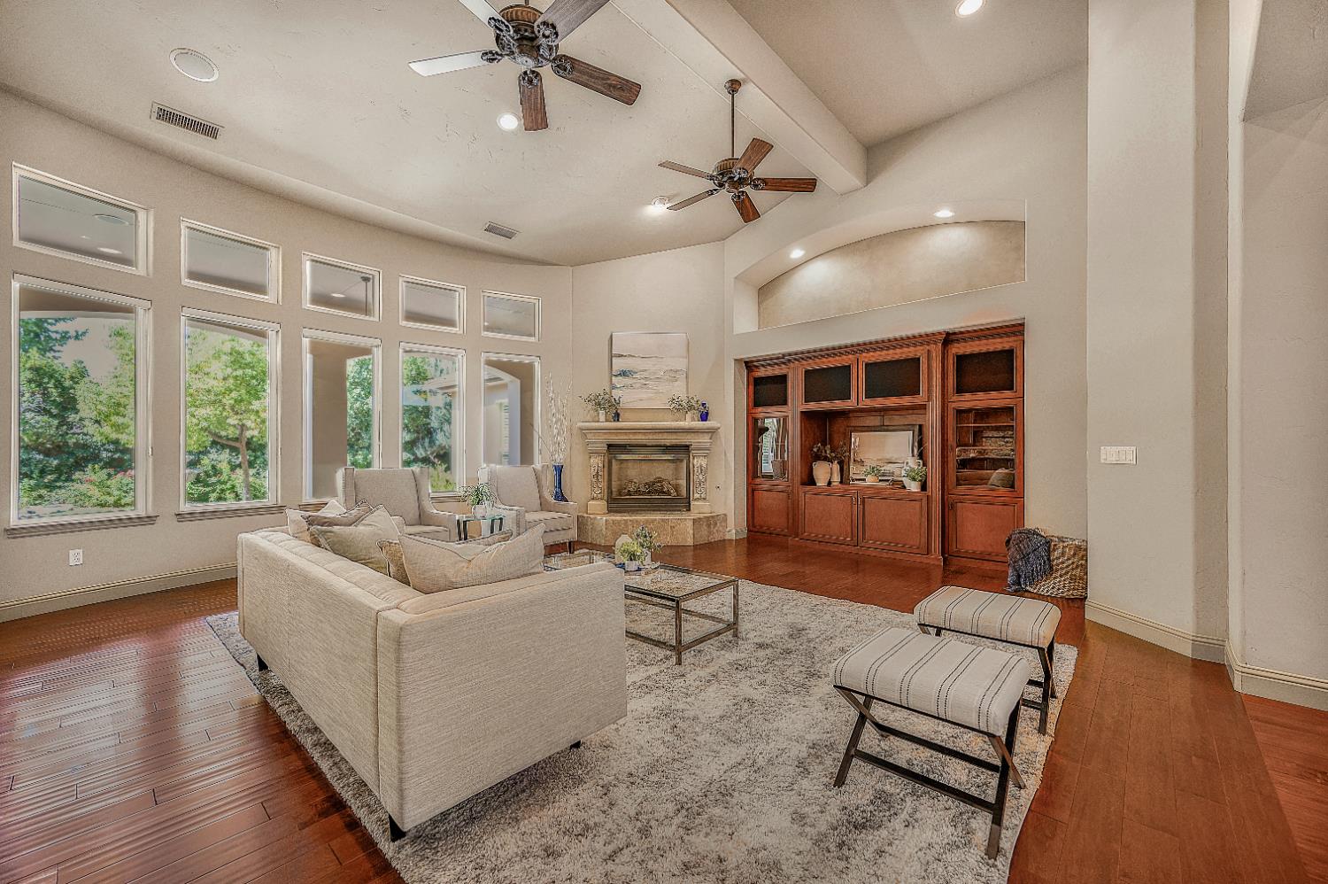 2136 E Royal Dornoch Ave, Fresno, CA 93730