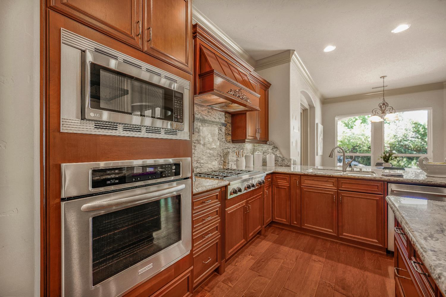 2136 E Royal Dornoch Ave, Fresno, CA 93730