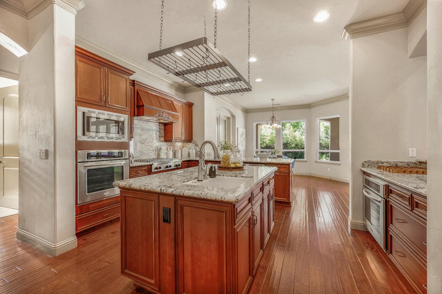 2136 E Royal Dornoch Ave, Fresno, CA 93730