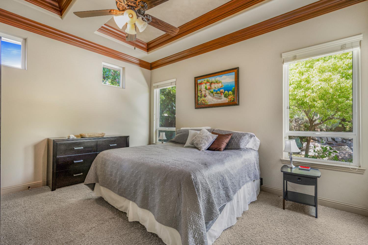 2136 E Royal Dornoch Ave, Fresno, CA 93730