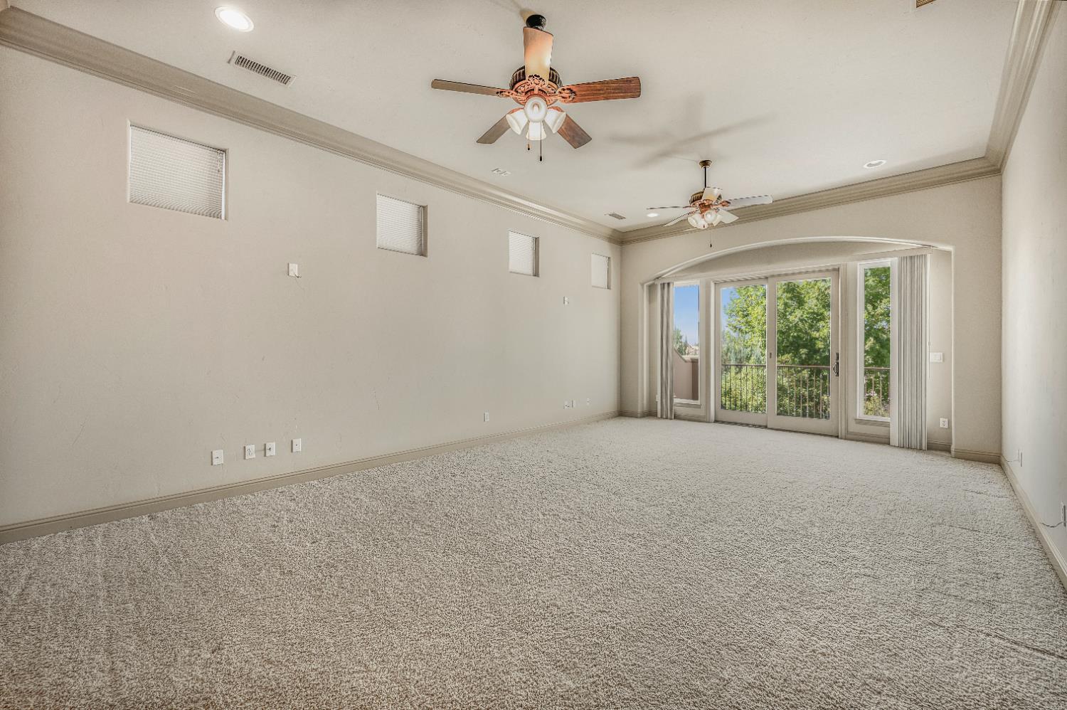 2136 E Royal Dornoch Ave, Fresno, CA 93730