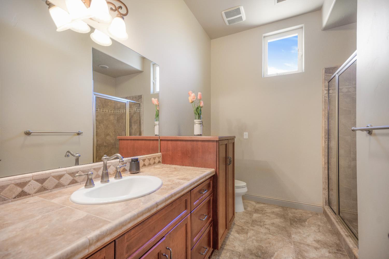 2136 E Royal Dornoch Ave, Fresno, CA 93730