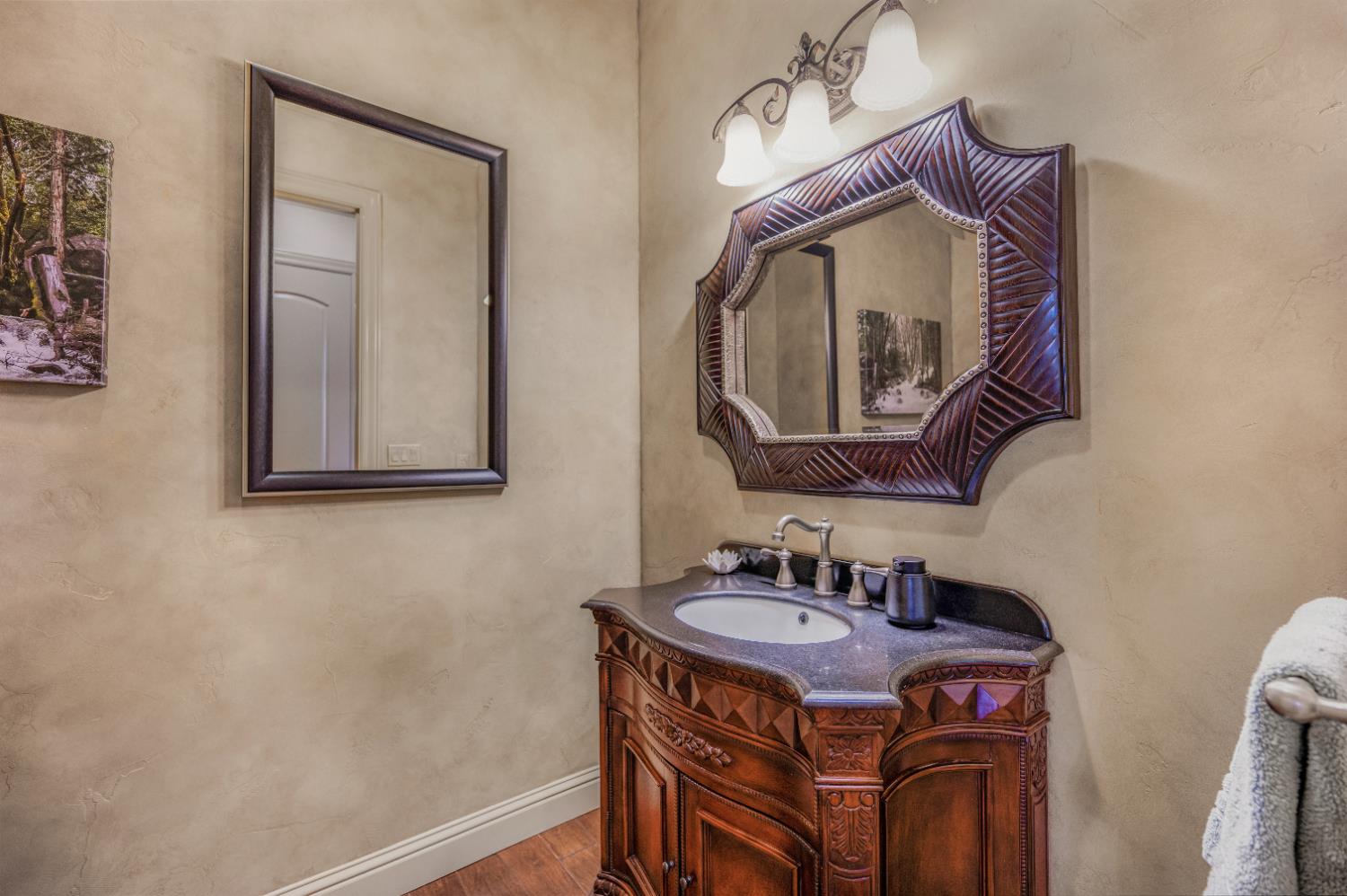 2136 E Royal Dornoch Ave, Fresno, CA 93730