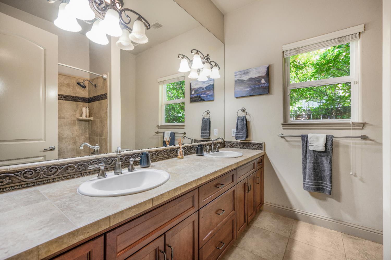 2136 E Royal Dornoch Ave, Fresno, CA 93730