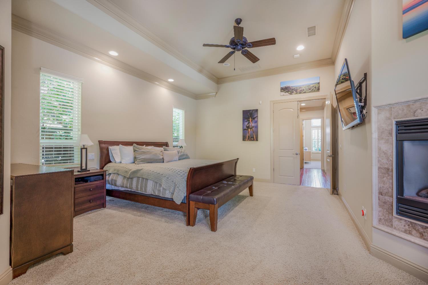 2136 E Royal Dornoch Ave, Fresno, CA 93730