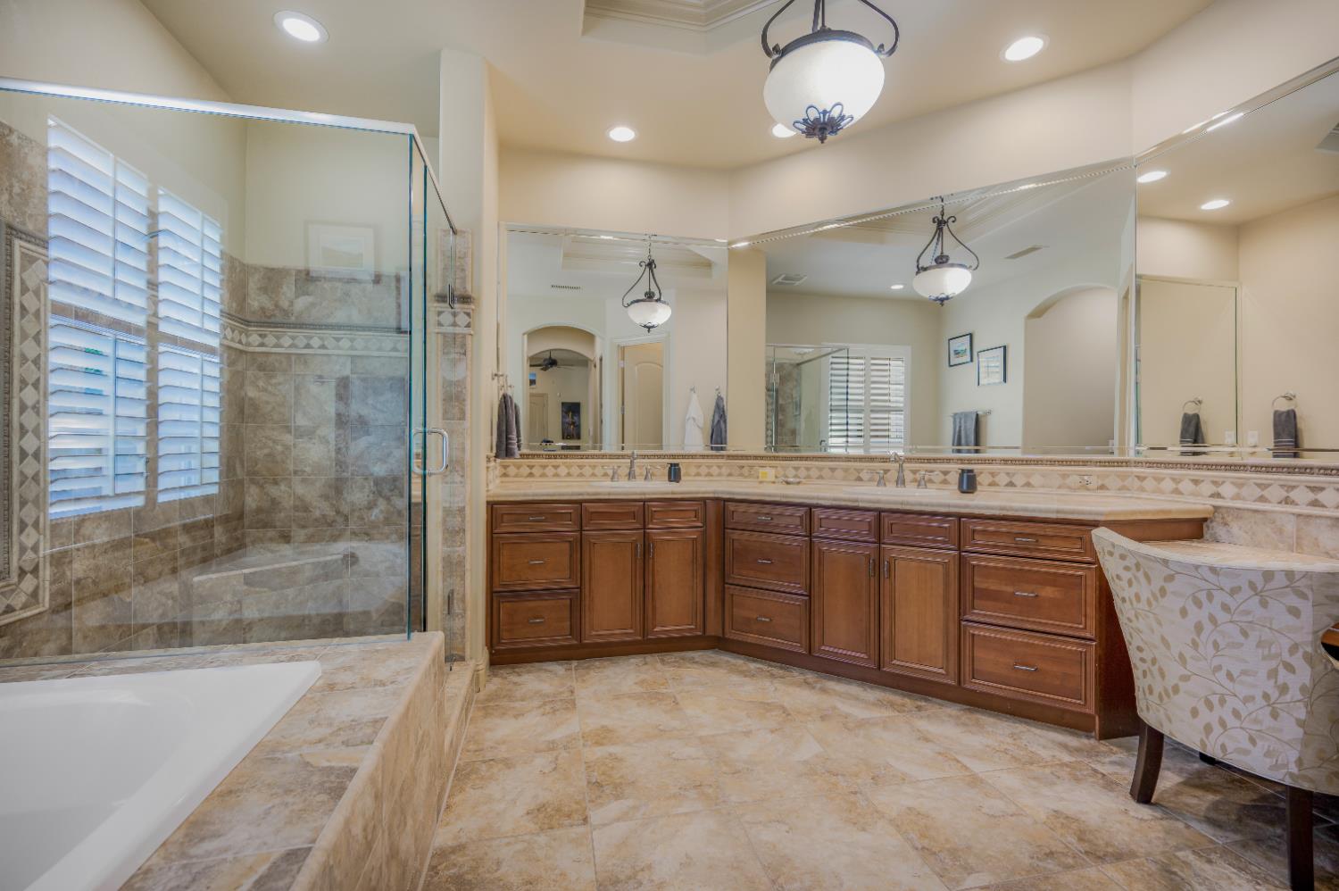 2136 E Royal Dornoch Ave, Fresno, CA 93730