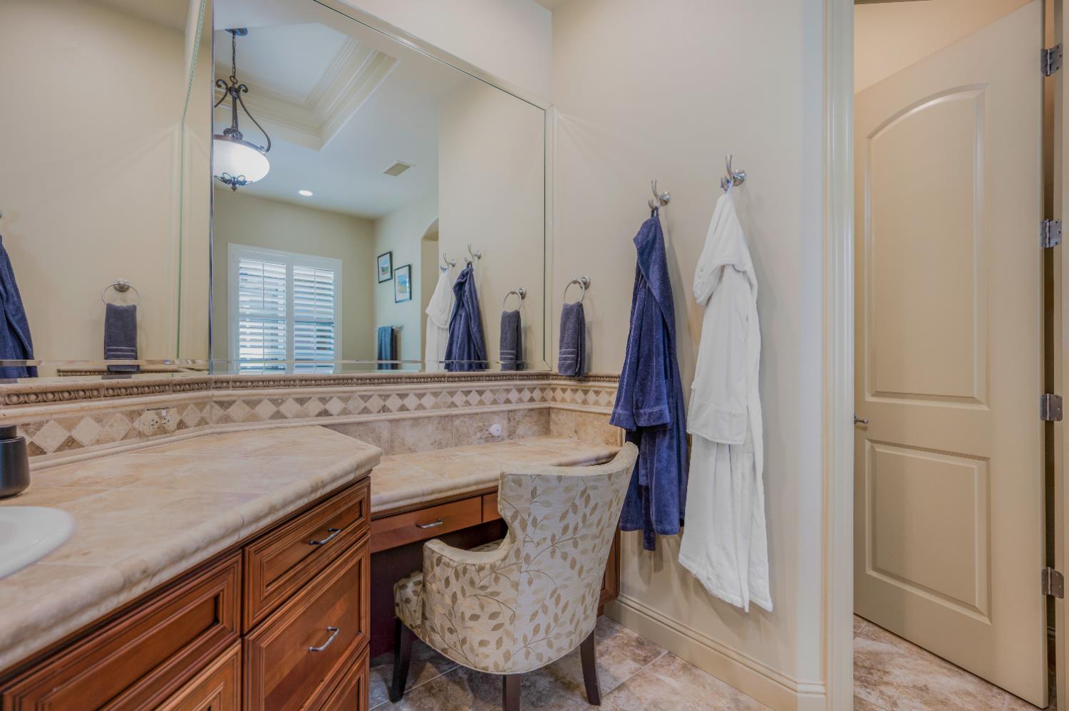 2136 E Royal Dornoch Ave, Fresno, CA 93730