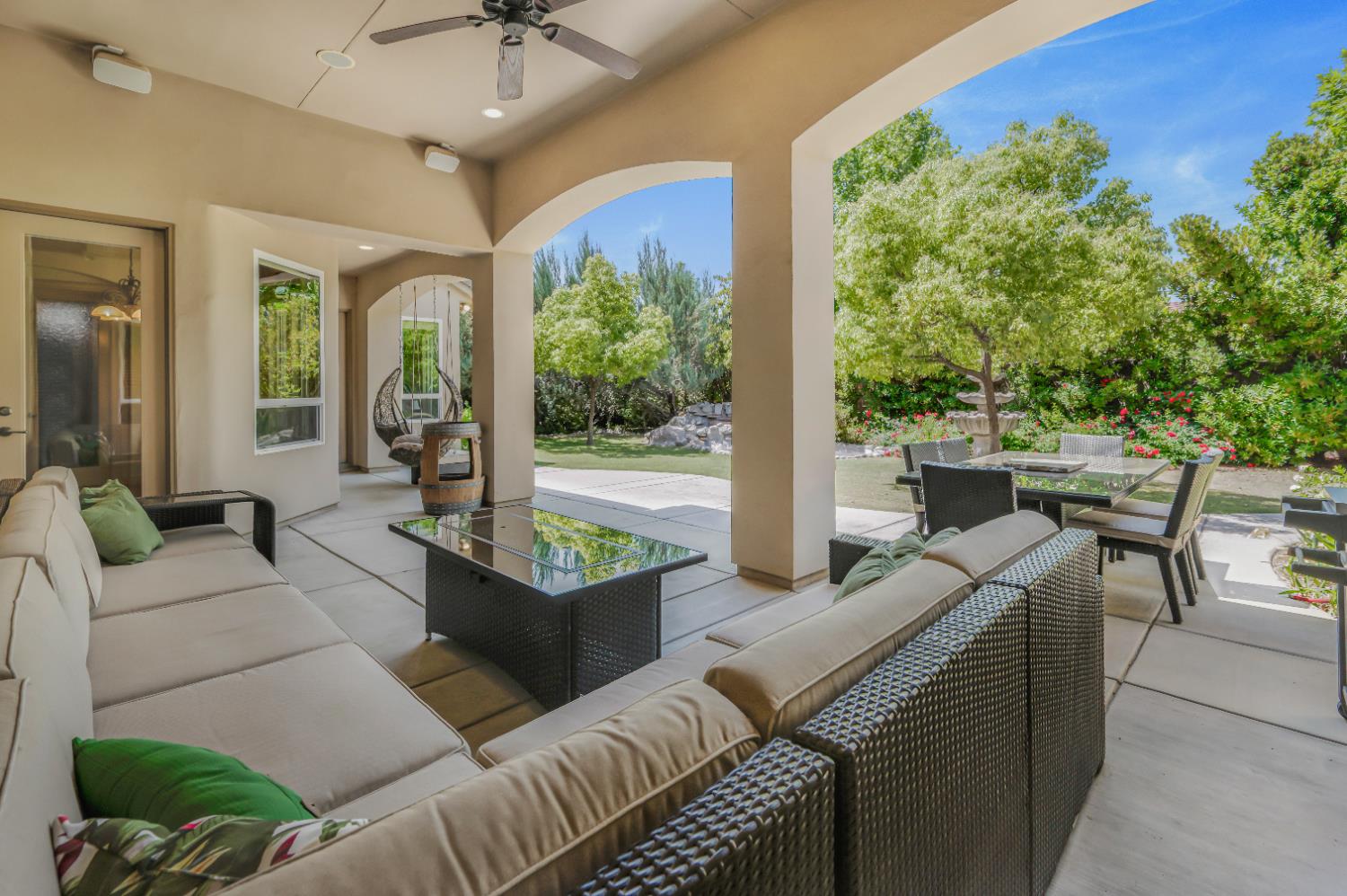 2136 E Royal Dornoch Ave, Fresno, CA 93730