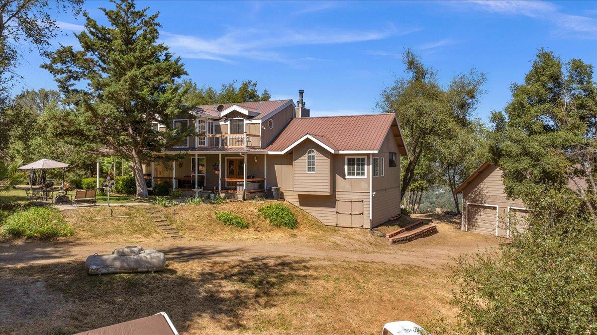 46281 Eastwood Dr S, Oakhurst, CA 93644