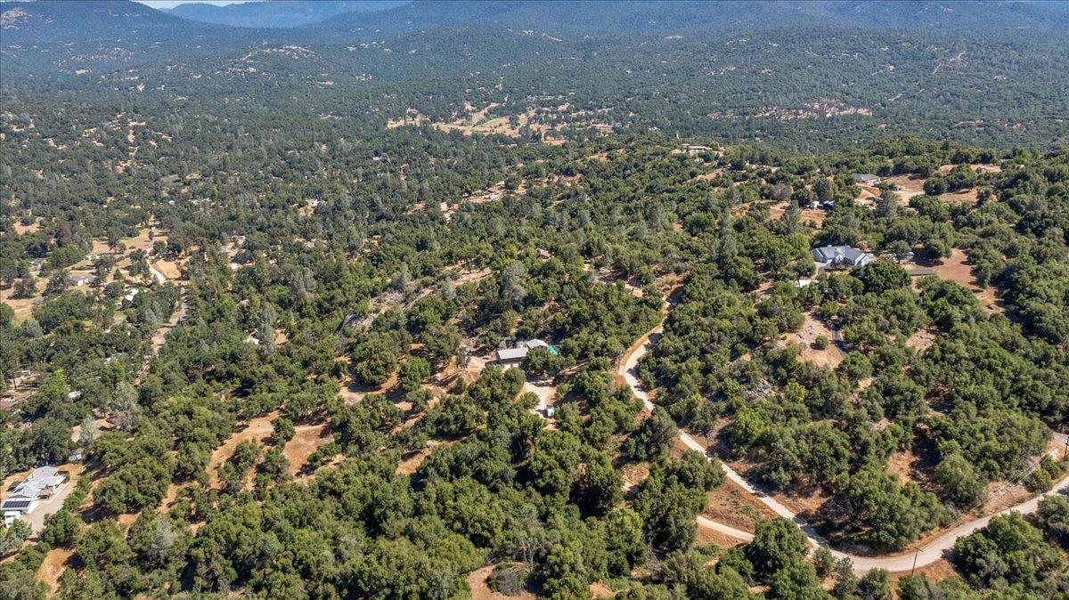 46281 Eastwood Dr S, Oakhurst, CA 93644