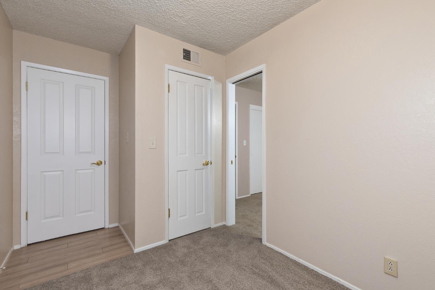 450 W Alluvial Ave, Clovis, CA 93611