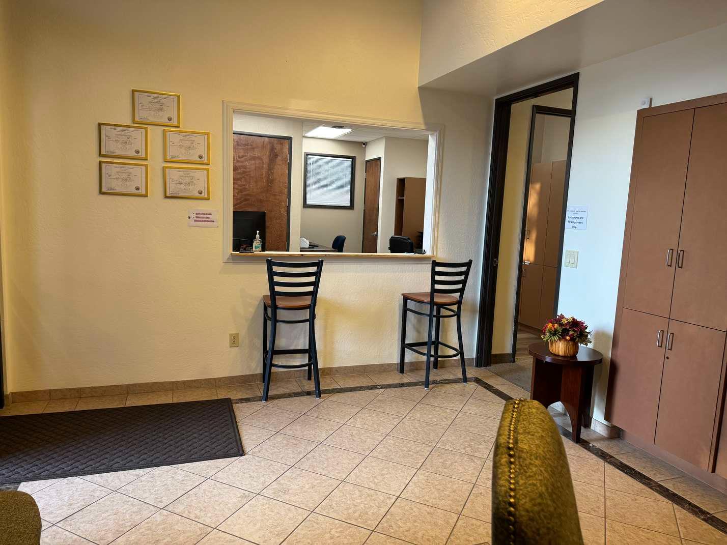 475 E Almond Ave, Madera, CA 93637