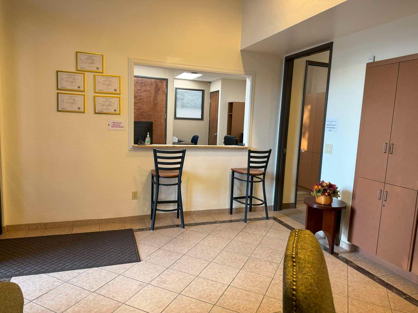 475 E Almond Ave, Madera, CA 93637