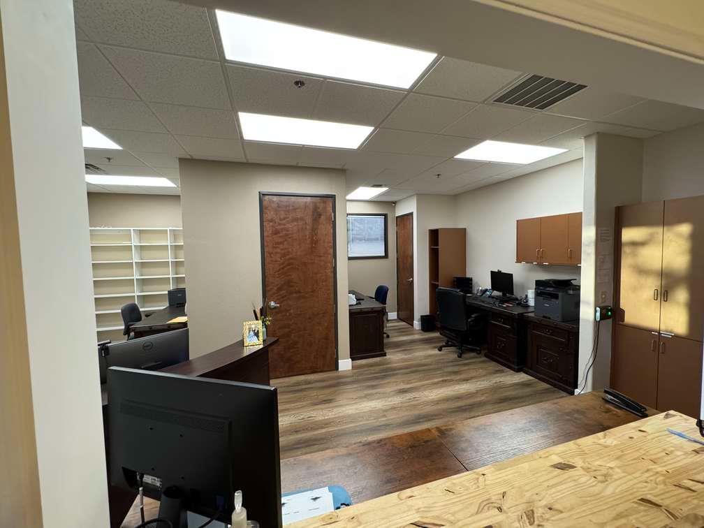 475 E Almond Ave, Madera, CA 93637